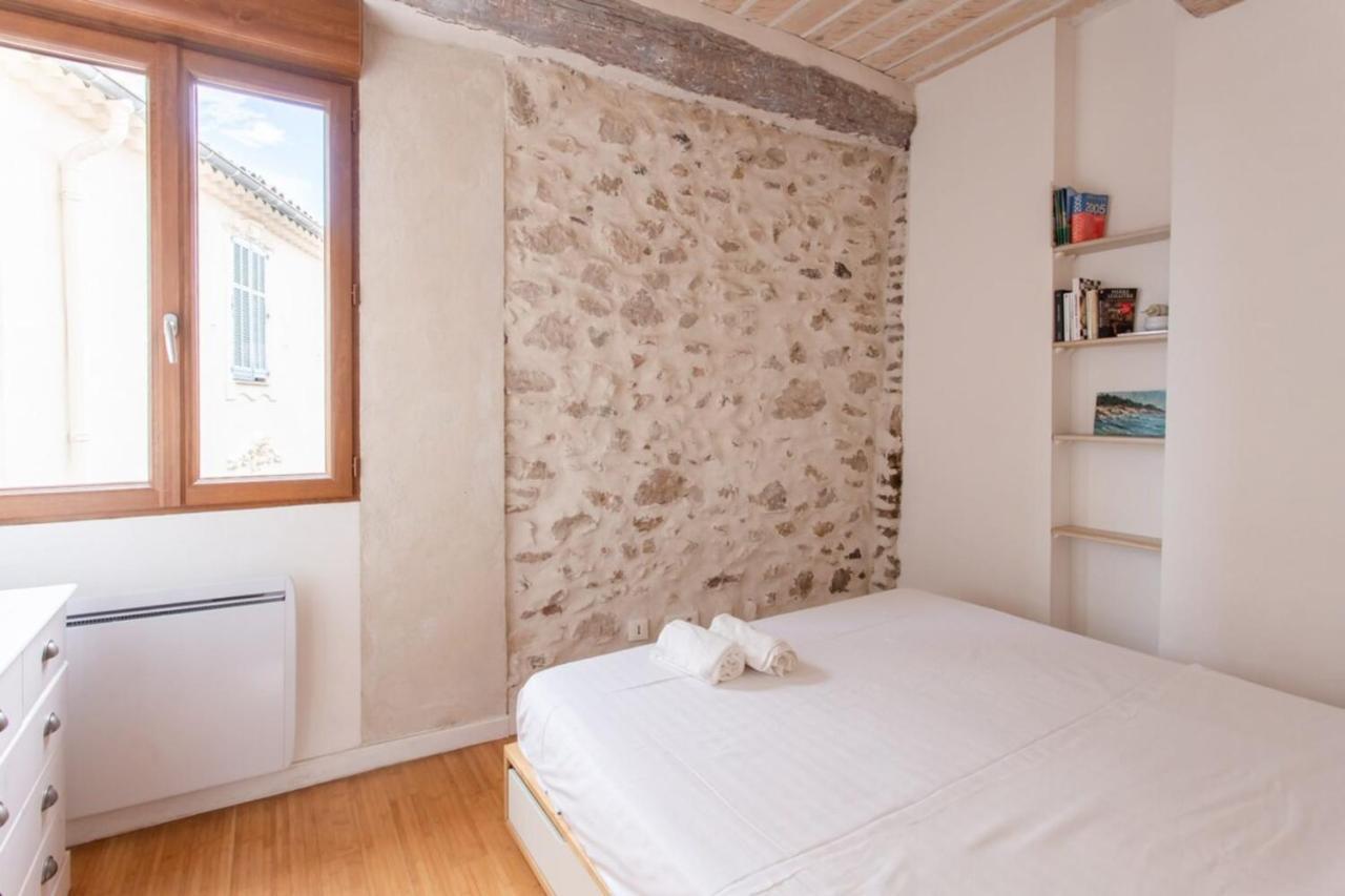 2-Star Apartment Close To Beaches And All Amenities 앙티브 외부 사진